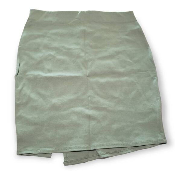 Soprano Sage Green Elastic Front Slit Skirt - Size Medium - Picture 2 of 4